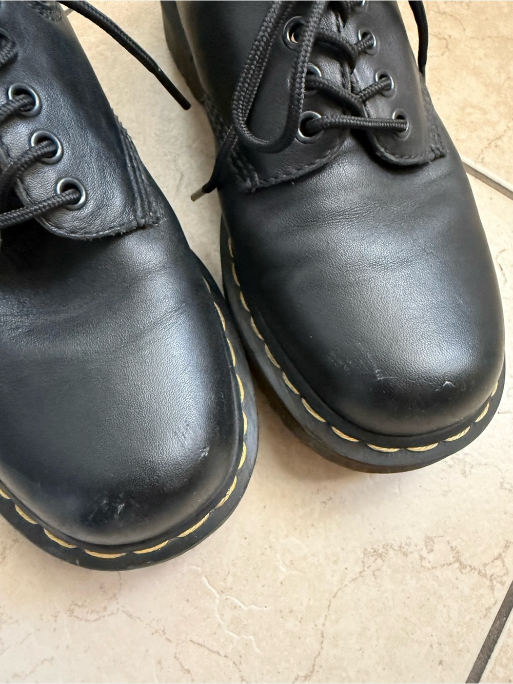 Dr. Martens Black Leather Oxfords 8053 *As Is* - Picture 4 of 10